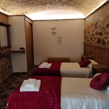 La Casina De Carmina Appartement Arroyomolinos de Montánchez Buitenkant foto