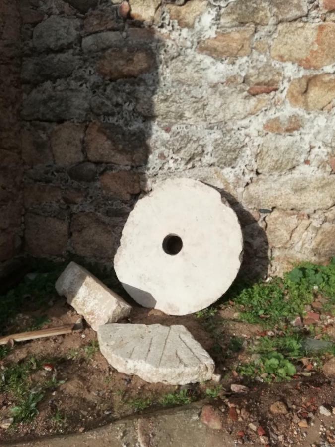 La Casina De Carmina Appartement Arroyomolinos de Montánchez Buitenkant foto